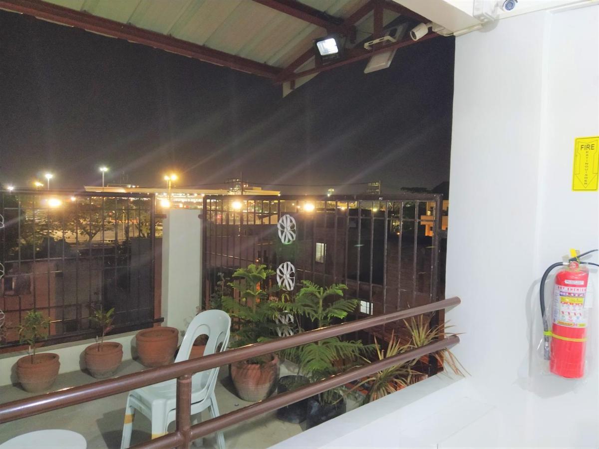 Jb Valdres Apartment Μανίλα Εξωτερικό φωτογραφία